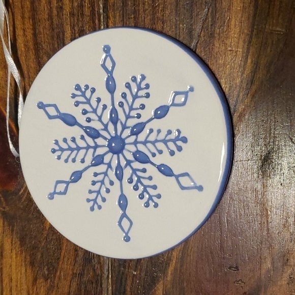 Melrose Ceramic Disk Snowflake Ornaments Set of 4 - Picture 2 of 3